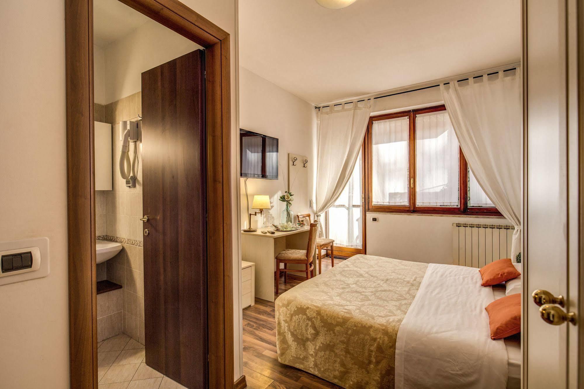 Trastevere Rooms Rom Exterior foto